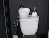 Mini kit économie d'eau, lave-mains pour WC, WiCi Mini Madame P P (42)